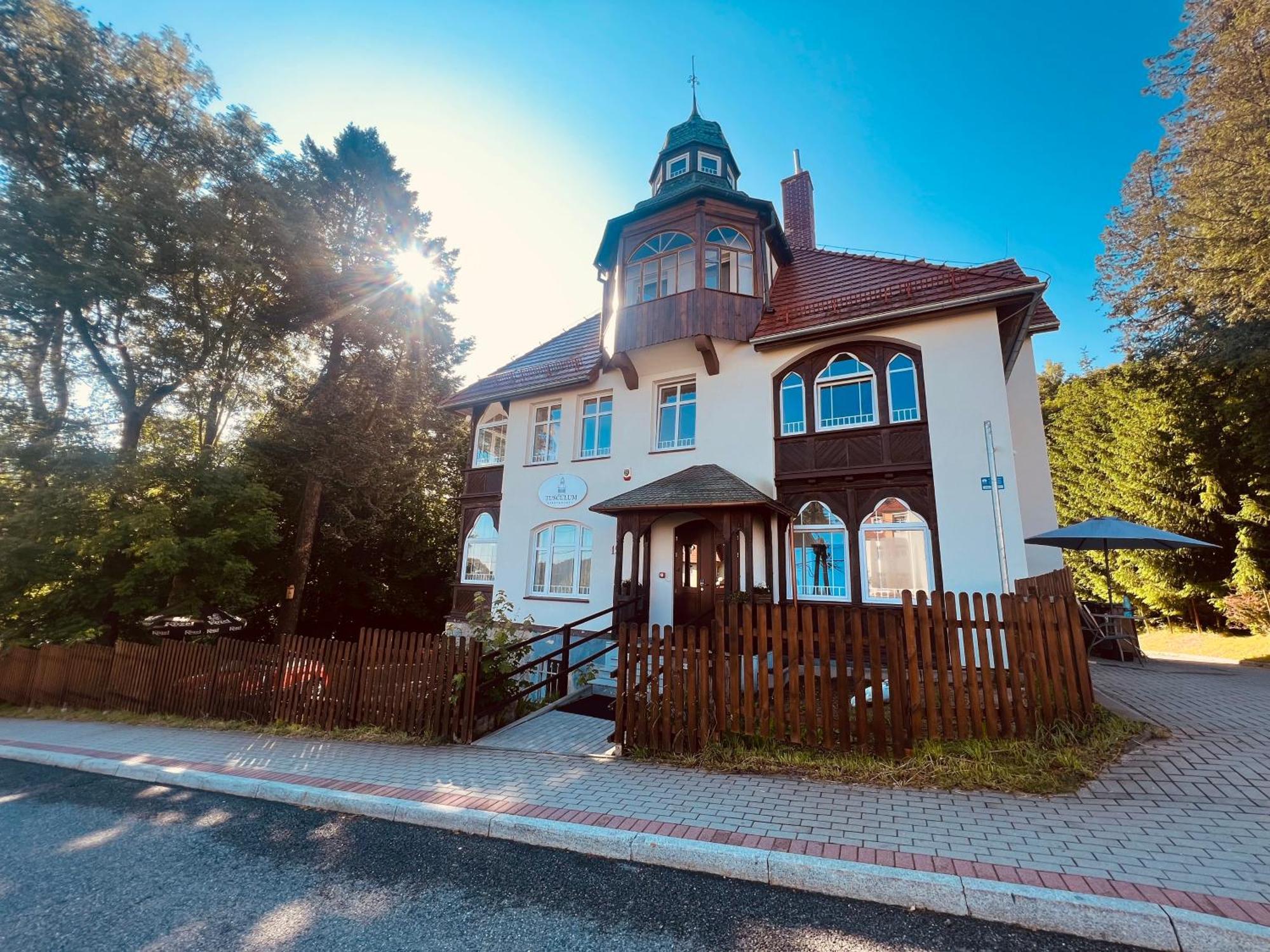 Willa Tusculum Świeradów-Zdrój Exterior foto
